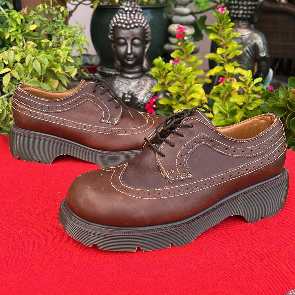 🏴 Vintage Dr. Martens MIE Platform Babydoll Brogue Brown Wingtips UK 7 - Picture 12 of 17